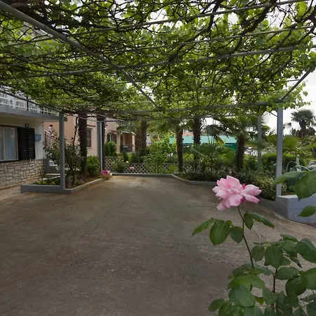 Brle Apartment *